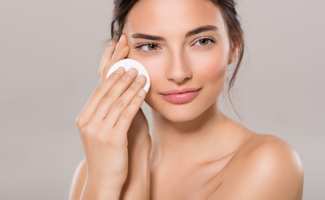 Sử dụng tẩy trang cho da hỗn hợp